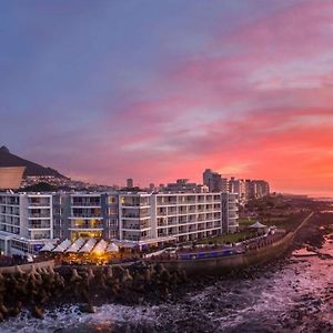 Radisson Collection Hotel, Waterfront Cape Town